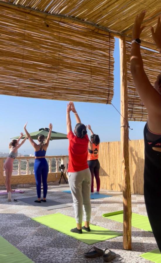 Psycho Surf Camp Bed & Breakfast Taghazout Exterior foto